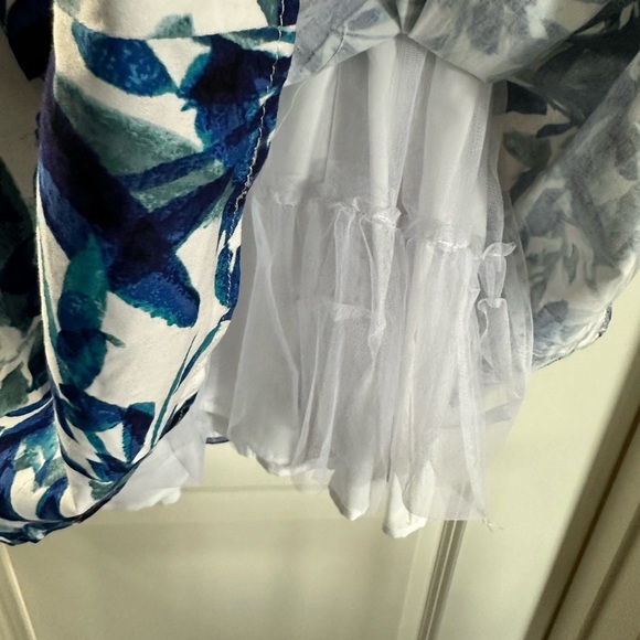 Melanie Lyne Blue and White Dress - Picture 7 of 7